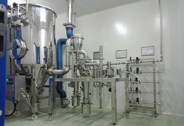 小型醫(yī)藥粉碎機要如何使用？